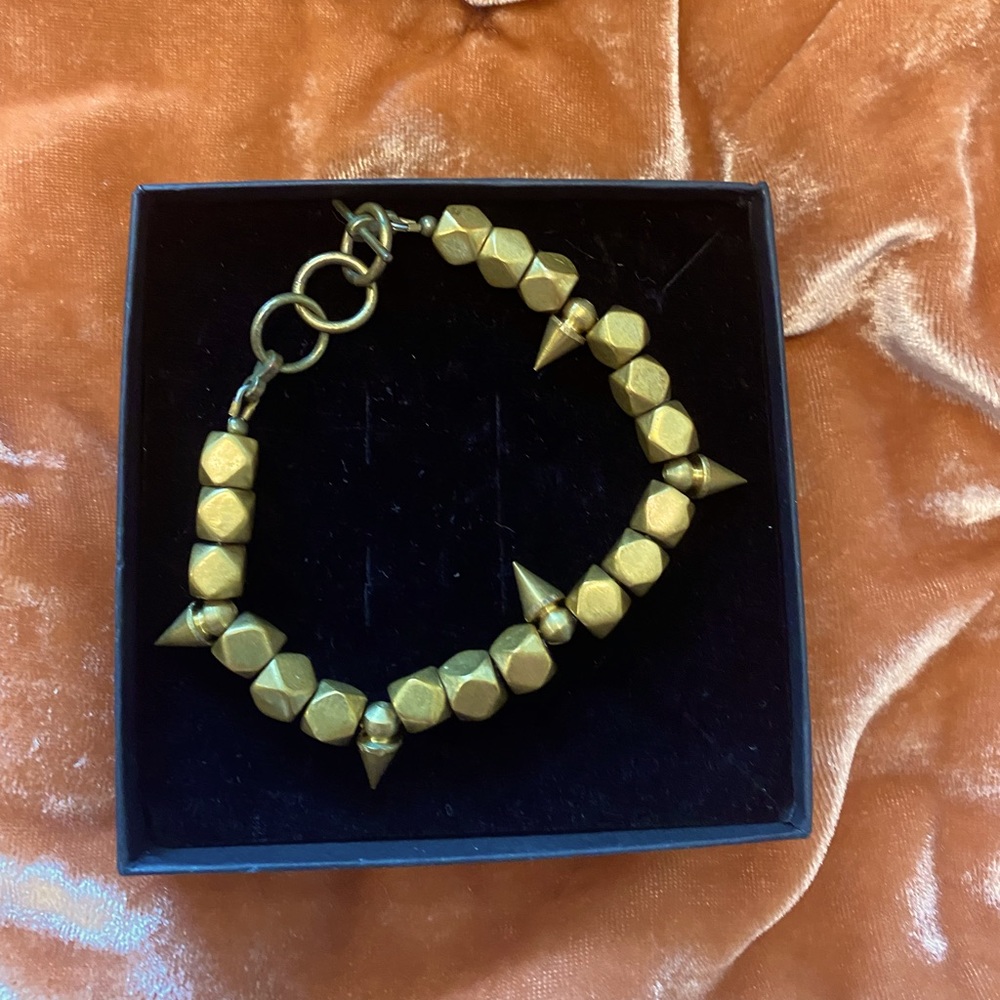 ✨GORGEOUS HANDMADE BRACELET✨ Bronze metal with spiked stud detail.